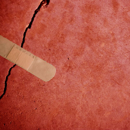 Can You Clean a Concrete Driveway With Vinegar? Smooth Concrete